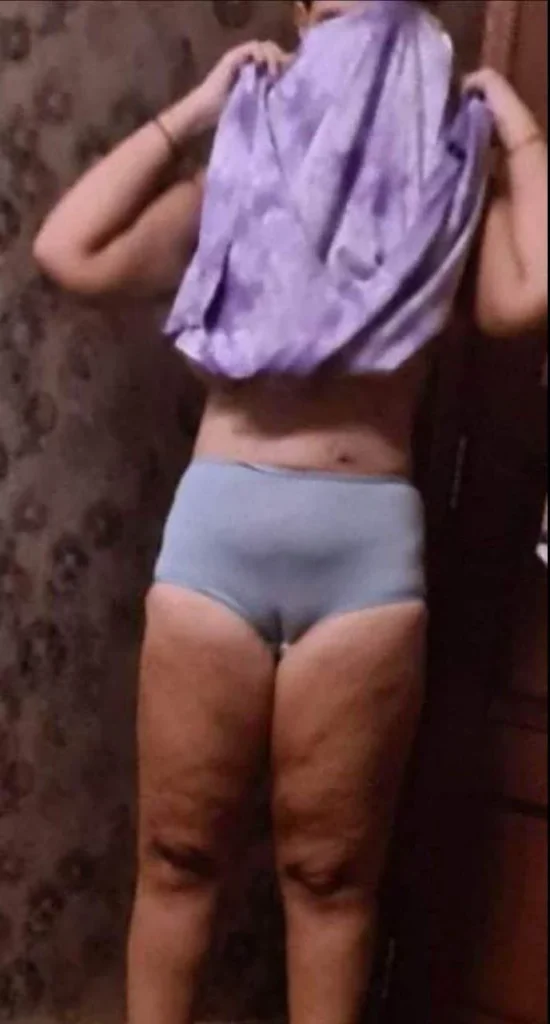 %D8%AF%D9%8A%D9%88%D8%AB-%D9%85%D8%B5%D8%B1%D9%8A-%D8%AA%D8%B5%D9%88%D9%8A%D8%B1-%D9%85%D9%86%D8%B2%D9%84%D9%8A-%D9%8A%D8%B5%D9%88%D8%B1-%D9%85%D8%B1%D8%A7%D8%AA%D9%87-%D8%A8%D9%84%D8%B3%D8%B1-%D9%88%D9%8A%D8%AE%D8%AF-%D8%B5%D8%A7%D8%AD%D8%A8%D9%87-%D9%8A%D9%86%D9%8A%D9%83%D9%87%D8%A7-14-550x1024.webp
